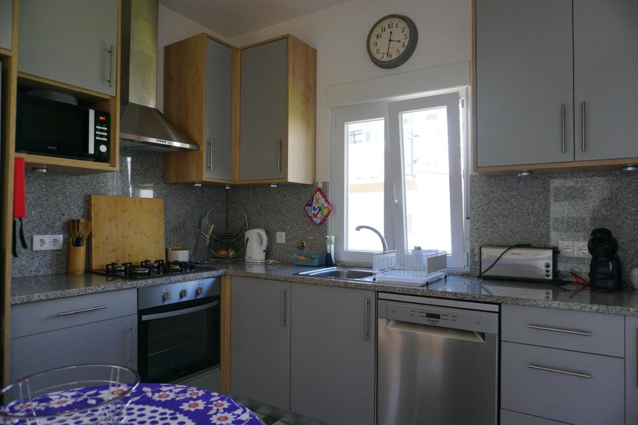 Portela House - T3 Residential Home 50 Meters From The Beach 빌라프라이라데안코라 외부 사진