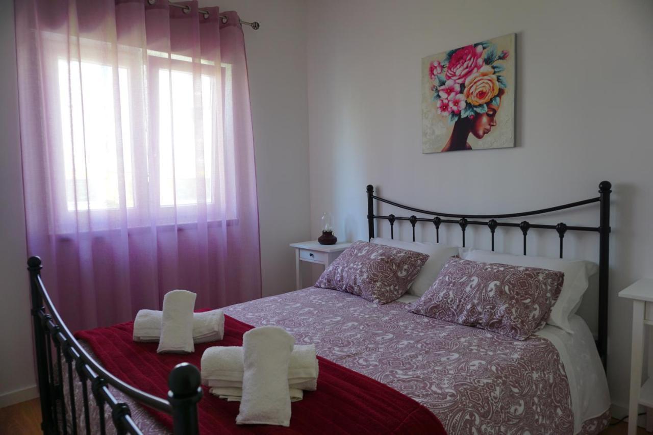 Portela House - T3 Residential Home 50 Meters From The Beach 빌라프라이라데안코라 외부 사진